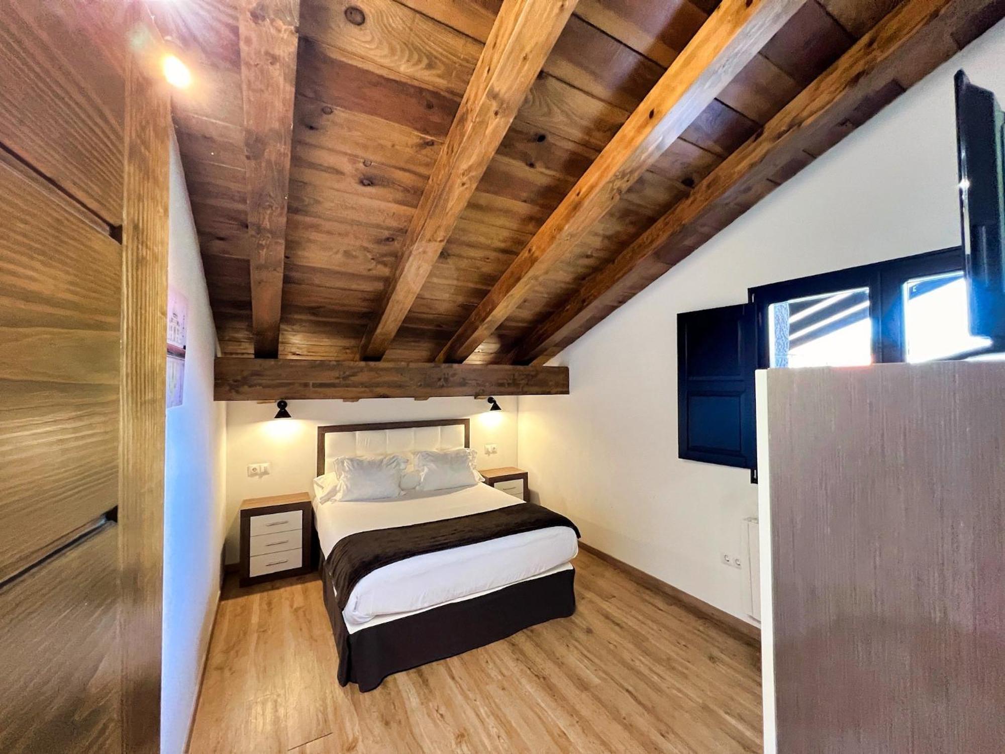 Apartamentos Spa Casco Historico De Isla - AlojateIsla Plana Værelse billede